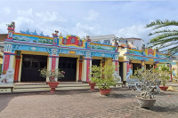 Phuong Sai communal house
