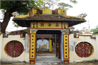 Phuong Sai communal house