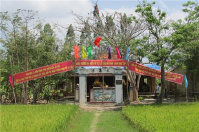 Dai Tap communal house