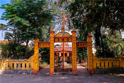 Phu Loc communal house