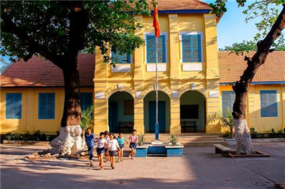 Phu Dien Khanh School