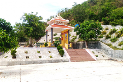 Relic site of the revolutionary base Hon Heo