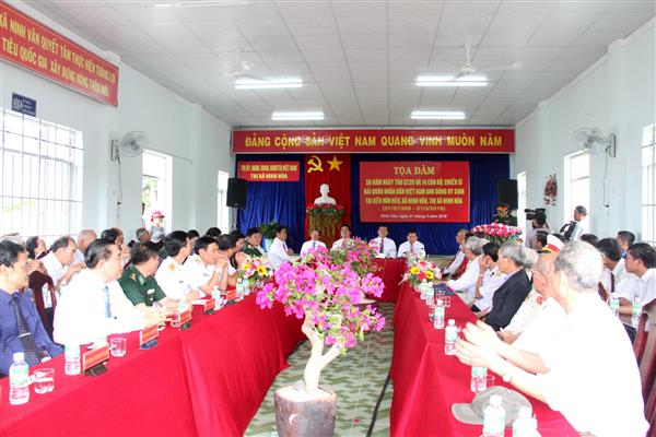 Lễ dâng hương, tưởng niệm các anh hùng liệt sỹ tàu c235 tại xã Ninh Vân, thị xã Ninh Hòa